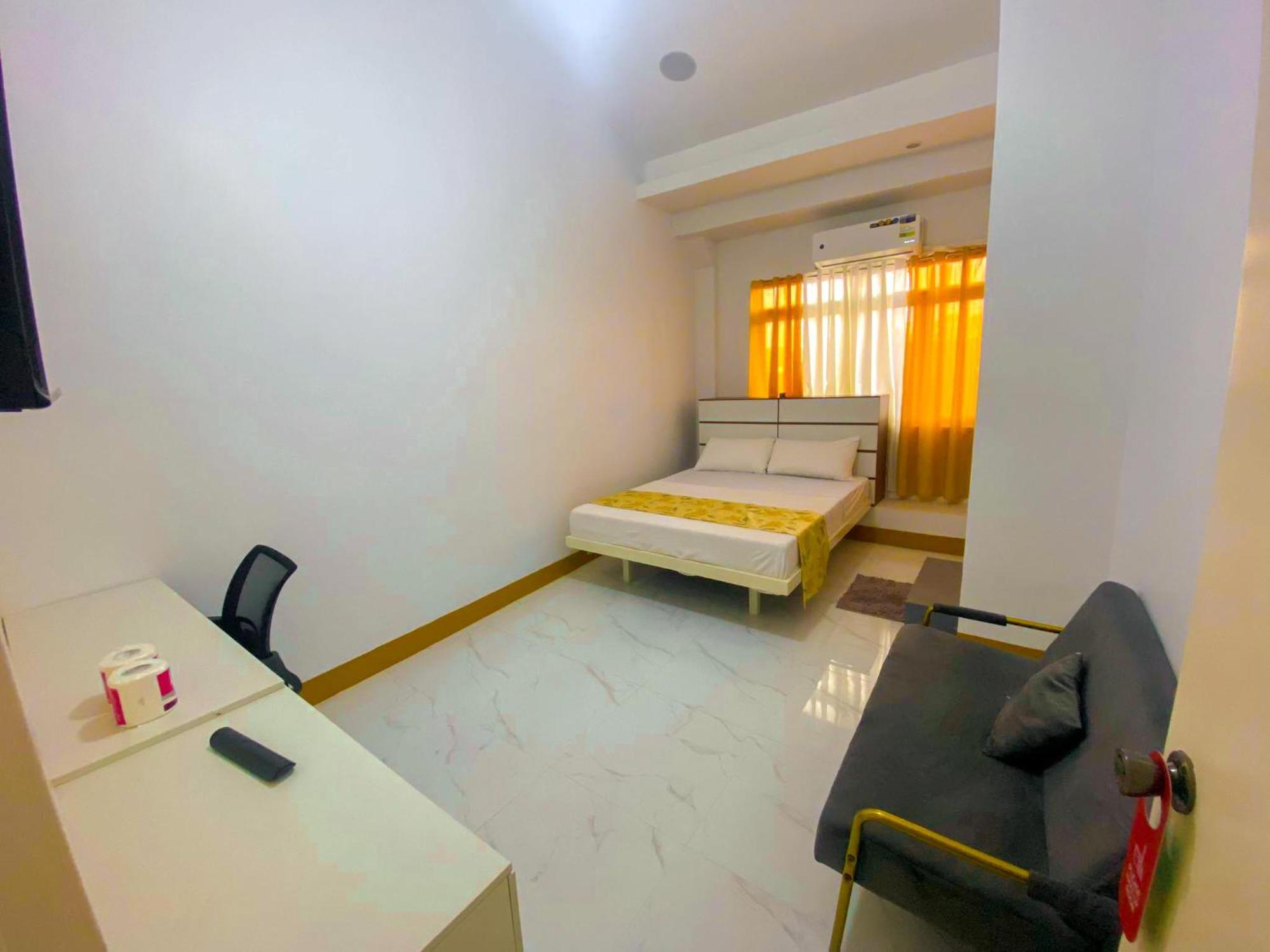 Legends Hotel & Restaurant - Lemery And Taal Bagian luar foto